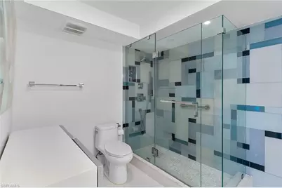 2171 Gulf Shore Blvd N #603, Naples, FL 34102 - Photo 20