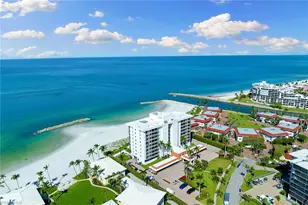 2171 Gulf Shore Blvd N, Naples, FL 34102 - Photo 38