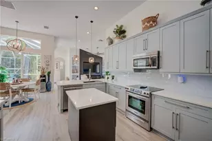 2112 Amargo Way, Naples, FL 34119 - Photo 16