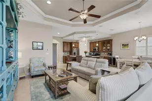 1589 Serrano Cir, Naples, FL 34105 - Photo 10