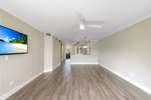 7706 Jewel Ln, Naples, FL 34109 - Photo 14