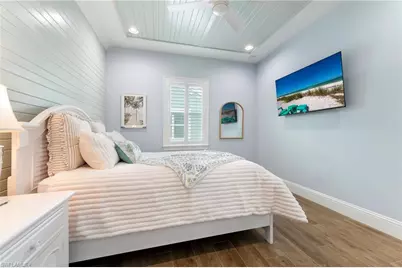 7270 Saona Ct, Naples, FL 34113 - Photo 14