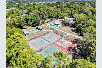 26992 Spanish Gardens Dr, Bonita Springs, FL 34135 - Photo 36