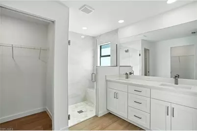 2808 24th St SW, Lehigh Acres, FL 33976 - Photo 18