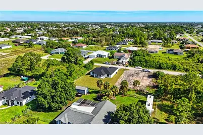 2808 24th St SW, Lehigh Acres, FL 33976 - Photo 38