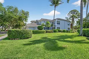 770 Tarpon Cove Dr SE, Naples, FL 34110 - Photo 10