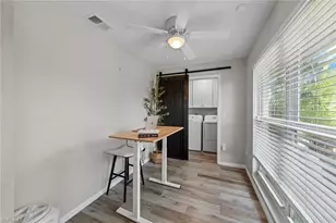 843 Palm View Dr, Naples, FL 34110 - Photo 18