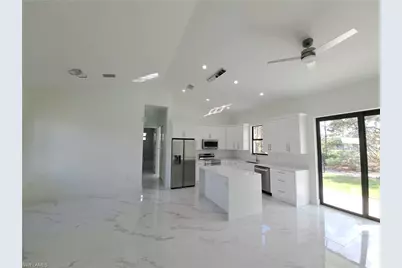 2915 28th St SW, Lehigh Acres, FL 33976 - Photo 2
