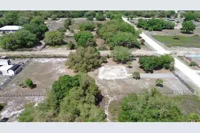 180 N Datil St, Clewiston, FL 33440 - Photo 4