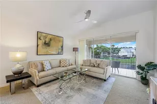 437 Wiggins Lake Ct, Naples, FL 34110 - Photo 2