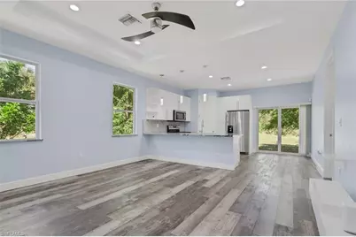 2977 4th Ave SE, Naples, FL 34117 - Photo 4