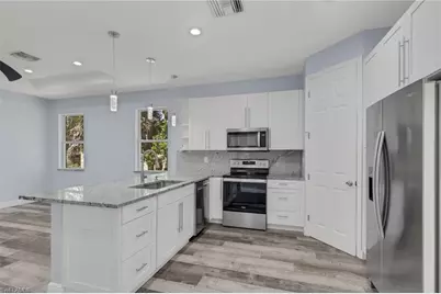 2977 4th Ave SE, Naples, FL 34117 - Photo 6