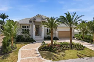 626 Fountainhead Ln, Naples, FL 34103 - Photo 1