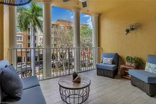 401 Bayfront Pl, Naples, FL 34102 - Photo 12