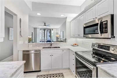 401 Bayfront Pl #3204, Naples, FL 34102 - Photo 6