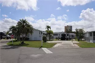 19681 Summerlin #674 Rd, Fort Myers, FL 33908 - Photo 4