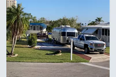 19681 Summerlin #674 Rd, Fort Myers, FL 33908 - Photo 10