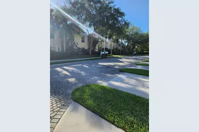 1240 Shady Rest Ln #104, Naples, FL 34103 - Photo 12