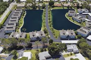 91 Georgetown Blvd, Naples, FL 34112 - Photo 20