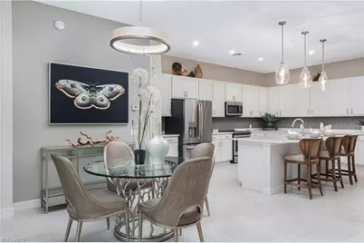 315 Indies Dr W #202, Naples, FL 34114 - Photo 2