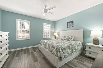 6076 Islandwalk Blvd, Naples, FL 34119 - Photo 22