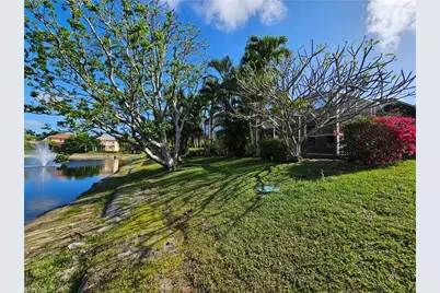 8343 Laurel Lakes Blvd, Naples, FL 34119 - Photo 18