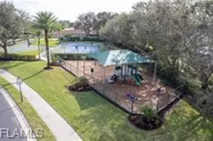 8343 Laurel Lakes Blvd, Naples, FL 34119 - Photo 30