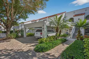 625 Beachwalk Cir, Naples, FL 34108 - Photo 16