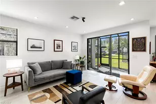 7515 Morgan Way, Naples, FL 34119 - Photo 4