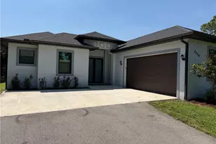 2554 62nd Ave NE, Naples, FL 34120 - Photo 2