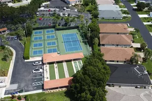 26600 Rosewood Pointe Dr, Bonita Springs, FL 34135 - Photo 6