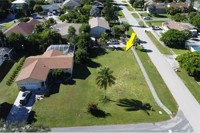 245 Quail Dr, Marco Island, FL 34145 - Photo 8