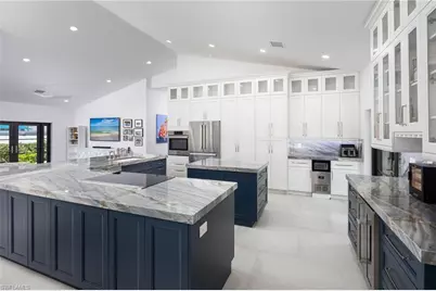 788 Provincetown Dr, Naples, FL 34104 - Photo 6