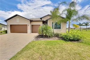 3350 Antilla Ct, Fort Myers, FL 33905 - Photo 2