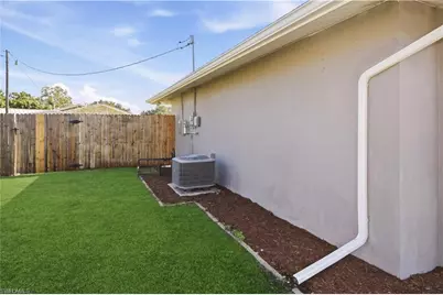 1405 Archer St, Lehigh Acres, FL 33936 - Photo 10