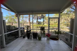 884 Hampton Cir, Naples, FL 34105 - Photo 4