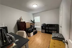 884 Hampton Cir, Naples, FL 34105 - Photo 18