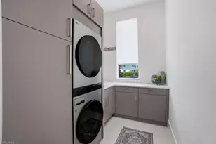 264 8th Ave S, Naples, FL 34102 - Photo 20