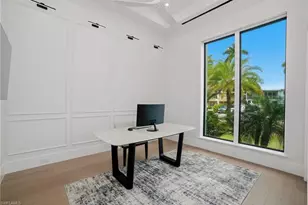 264 8th Ave S, Naples, FL 34102 - Photo 18