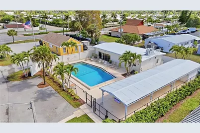 232 Cape Sable Dr, Naples, FL 34104 - Photo 26