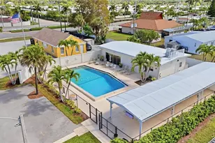 232 Cape Sable Dr, Naples, FL 34104 - Photo 26