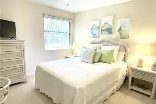 660 Wiggins Bay Dr, Naples, FL 34110 - Photo 16