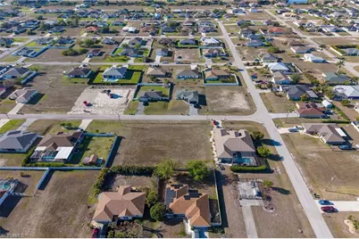 1115 NW 20th Ter, Cape Coral, FL 33993 - Photo 6