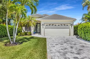 513 96th Ave N, Naples, FL 34108 - Photo 2