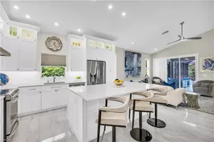 513 96th Ave N, Naples, FL 34108 - Photo 12