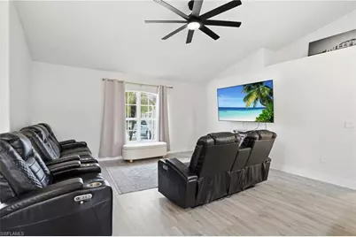 1108 Plumosa Ave, Lehigh Acres, FL 33972 - Photo 4