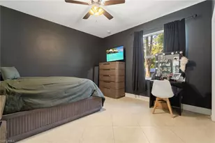 445 12th Ave NW, Naples, FL 34120 - Photo 18