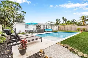 1303 Delmar Ln, Naples, FL 34104 - Photo 16