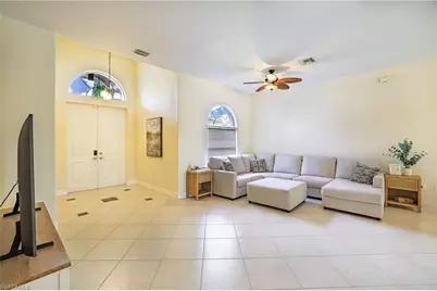 5235 Malvern Ct, Naples, FL 34112 - Photo 6