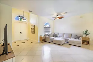 5235 Malvern Ct, Naples, FL 34112 - Photo 6